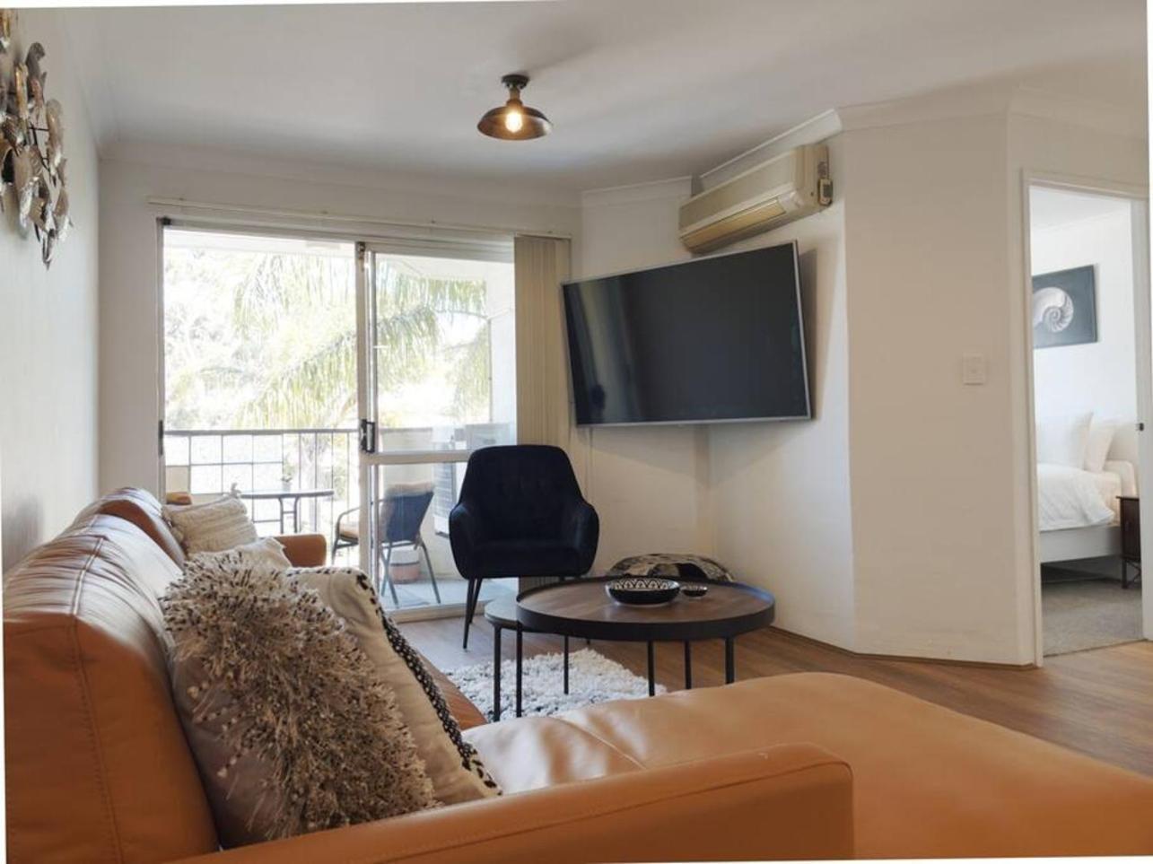 Magical Mcatee W Pool And King Bed Apartment Fremantle Ngoại thất bức ảnh